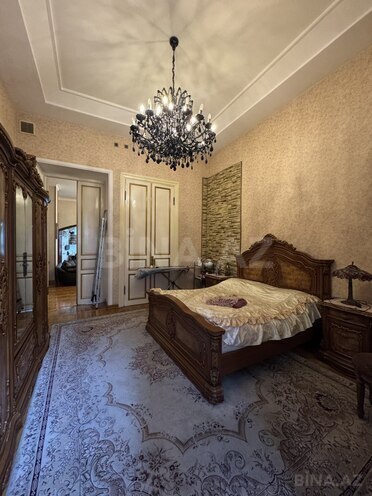 Satılır 3 otaqlı köhnə tikili 200 m², İçəri Şəhər m., photo 16 from 23