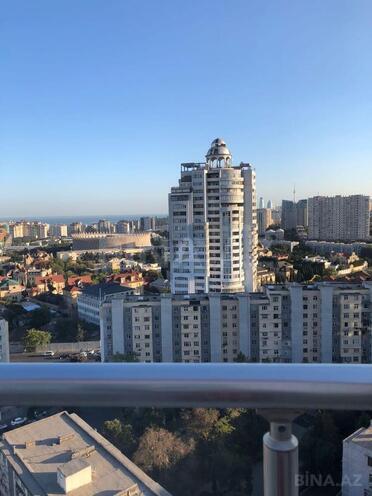 Продаётся 4-комн. новостройка 182 м², м. 8 ноября, photo 16 from 18