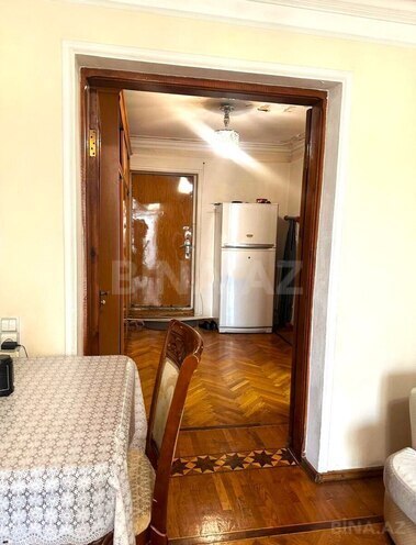 Продаётся 3-комн. вторичка 75 м², м. Низами, photo 11 from 14