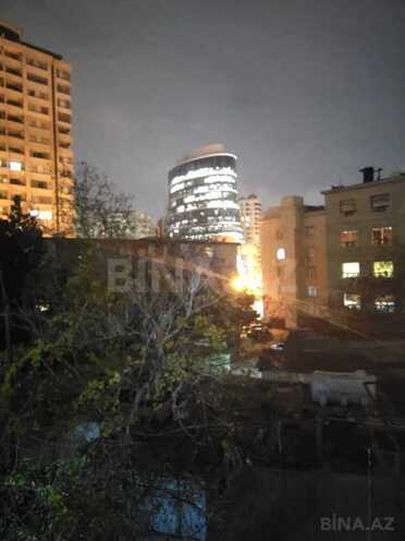 İcarəyə verilir 2 otaqlı köhnə tikili 80 m², Elmlər Akademiyası m., photo 9 from 10