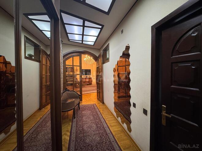 Satılır 3 otaqlı köhnə tikili 180 m², İçəri Şəhər m., photo 20 from 22