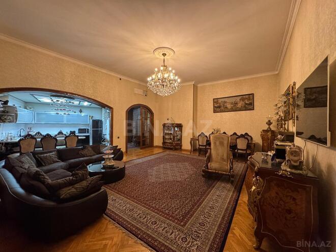 Satılır 3 otaqlı köhnə tikili 180 m², İçəri Şəhər m., photo 6 from 22