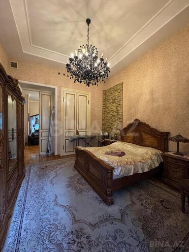 Satılır 3 otaqlı köhnə tikili 180 m², İçəri Şəhər m., photo 11 from 22