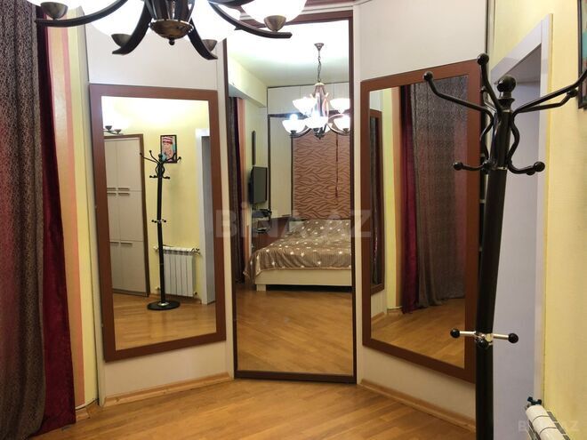 İcarəyə verilir 2 otaqlı köhnə tikili 70 m², Sahil m., photo 8 from 12