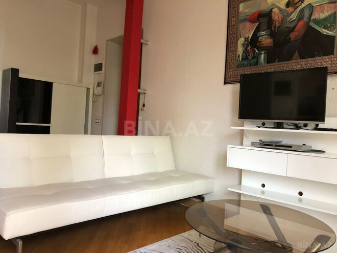 İcarəyə verilir 2 otaqlı köhnə tikili 70 m², Sahil m., photo 5 from 12