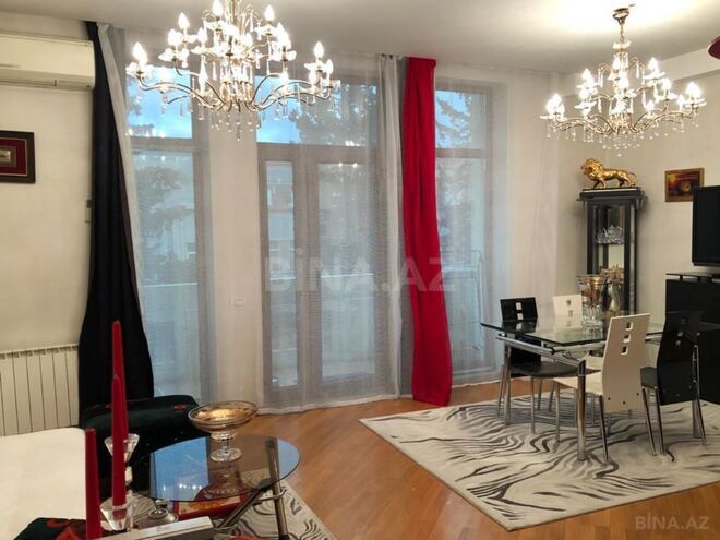 İcarəyə verilir 2 otaqlı köhnə tikili 70 m², Sahil m., photo 6 from 12