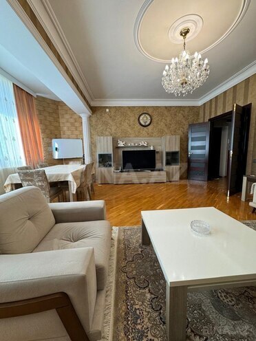 İcarəyə verilir 3 otaqlı yeni tikili 120 m², Nərimanov r., photo 6 from 23