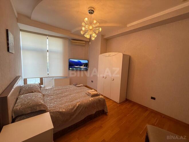 İcarəyə verilir 4 otaqlı yeni tikili 270 m², Sahil m., photo 10 from 20