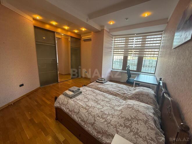 İcarəyə verilir 4 otaqlı yeni tikili 270 m², Sahil m., photo 13 from 20