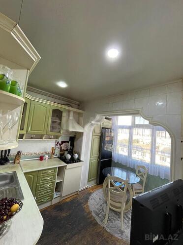 Satılır 3 otaqlı köhnə tikili 90 m², Xalqlar Dostluğu m., photo 12 from 15