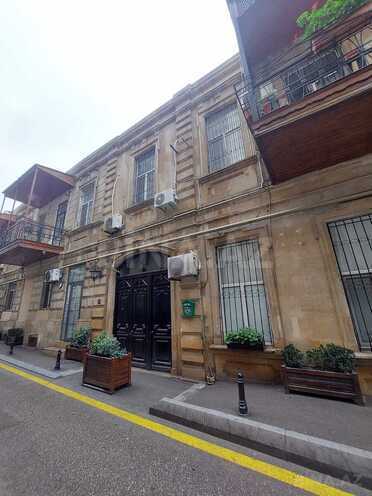 İcarəyə verilir 1 otaqlı köhnə tikili 40 m², Sahil m., photo 10 from 11