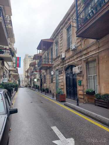 İcarəyə verilir 1 otaqlı köhnə tikili 40 m², Sahil m., photo 9 from 11