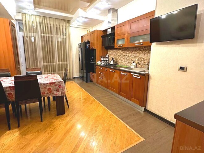 Satılır 3 otaqlı yeni tikili 130 m², 8 Noyabr m., photo 13 from 28