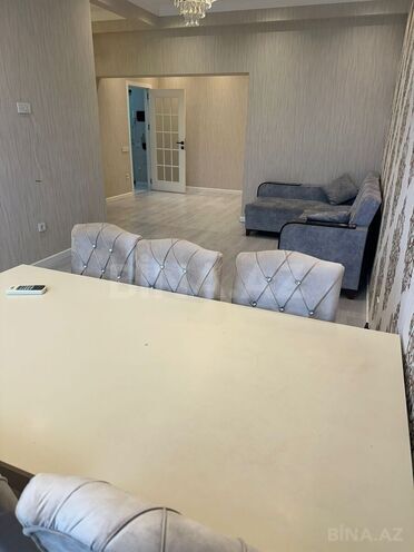 Сдаётся 3-комн. новостройка 120 м², м. Нефтчиляр, photo 7 from 20