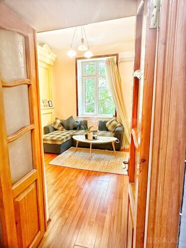 İcarəyə verilir 1 otaqlı köhnə tikili 25 m², Nizami m., photo 10 from 14
