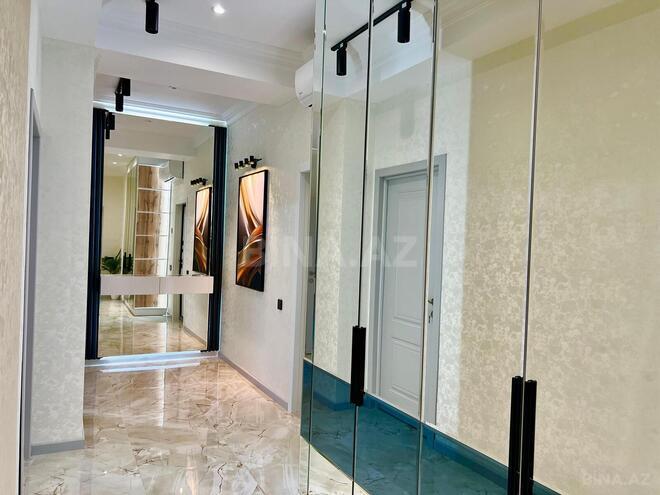 Продаётся 2-комн. новостройка 85 м², м. Кара Караев, photo 11 from 17