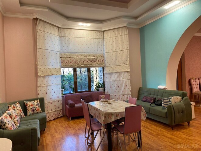 Satılır 6 otaqlı həyət evi/bağ evi 400 m², Novxanı q., photo 12 from 31