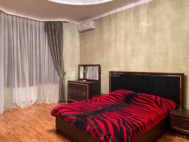 Satılır 6 otaqlı həyət evi/bağ evi 400 m², Novxanı q., photo 16 from 31