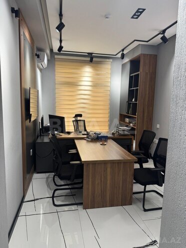 Сдаётся 3-комн. офис 120 м², м. 8 ноября, photo 3 from 16