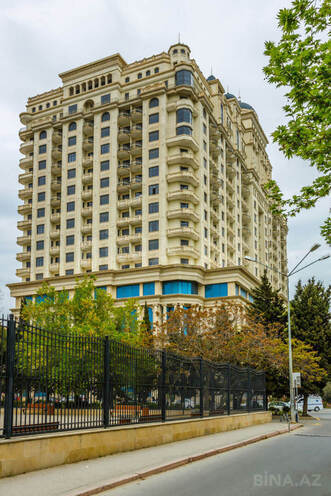 Продаётся 2-комн. новостройка 100 м², м. Элмляр Академиясы, photo 1 from 7