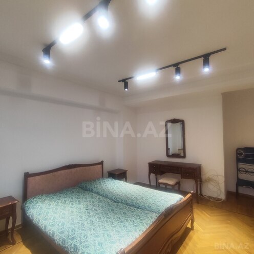 Сдаётся 2-комн. вторичка 50 м², Насиминский  р., photo 4 from 19