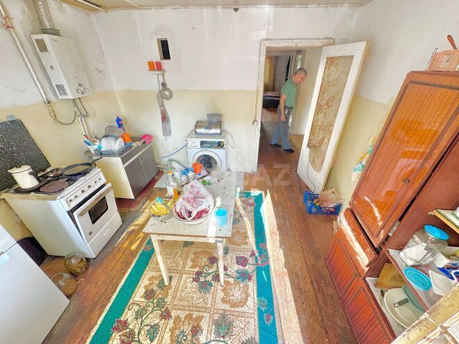 Satılır 3 otaqlı köhnə tikili 110 m², Qara Qarayev m., photo 17 from 20