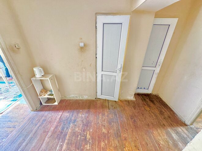 Satılır 3 otaqlı köhnə tikili 110 m², Qara Qarayev m., photo 11 from 20