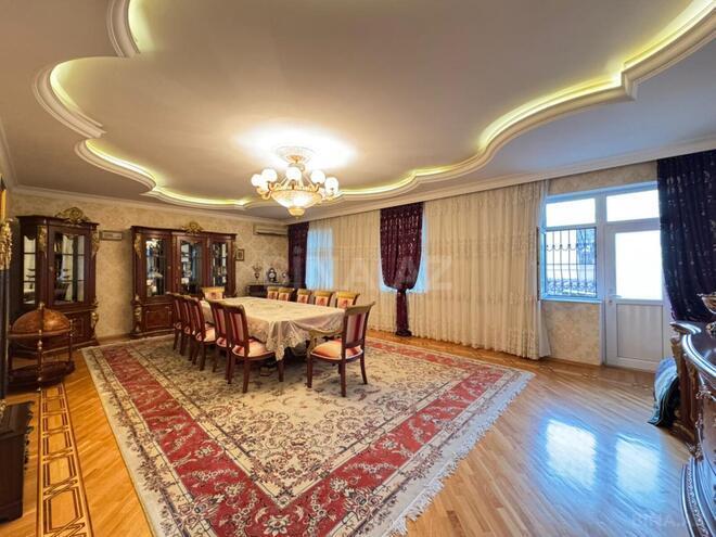 Satılır 9 otaqlı həyət evi/bağ evi 400 m², İnşaatçılar m., photo 6 from 32