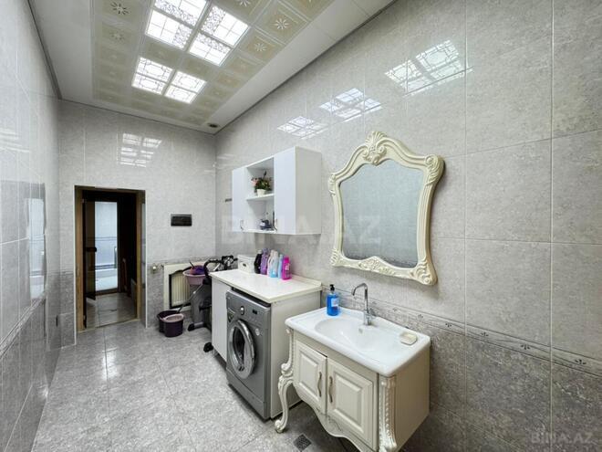 Satılır 9 otaqlı həyət evi/bağ evi 400 m², İnşaatçılar m., photo 25 from 32