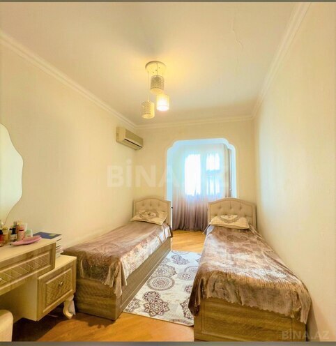 Продаётся 4-комн. вторичка 110 м², м. 28 мая, photo 8 from 9