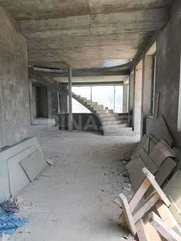 Satılır 14 otaqlı həyət evi/bağ evi 820 m², Novxanı q., photo 18 from 23