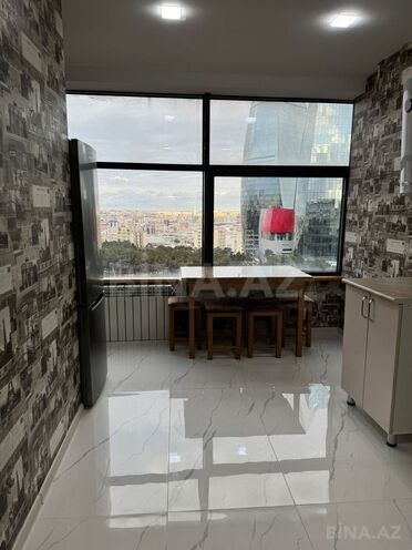 Сдаётся 3-комн. вторичка 90 м², м. Ичеришехер, photo 3 from 24