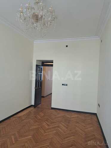 Satılır 3 otaqlı köhnə tikili 72 m², Sahil m., photo 10 from 14