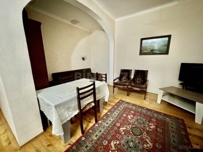 Satılır 2 otaqlı həyət evi/bağ evi 140 m², photo 4 from 14