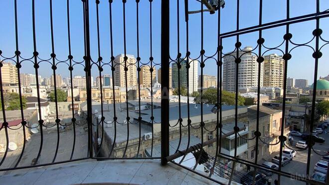 İcarəyə verilir 3 otaqlı yeni tikili 100 m², Nizami m., photo 21 from 22