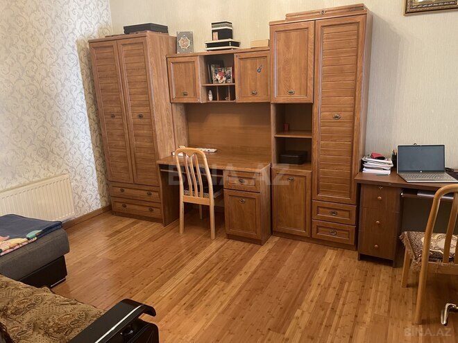 Satılır 8 otaqlı həyət evi/bağ evi 346 m², Qaraçuxur q., photo 19 from 32