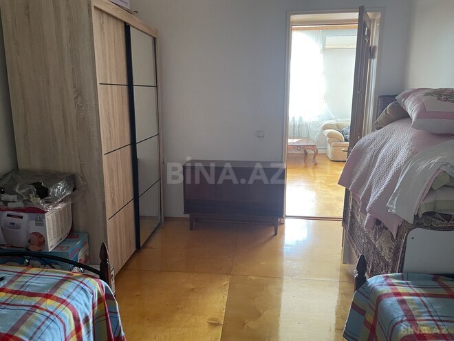 Satılır 8 otaqlı həyət evi/bağ evi 346 m², Qaraçuxur q., photo 11 from 32