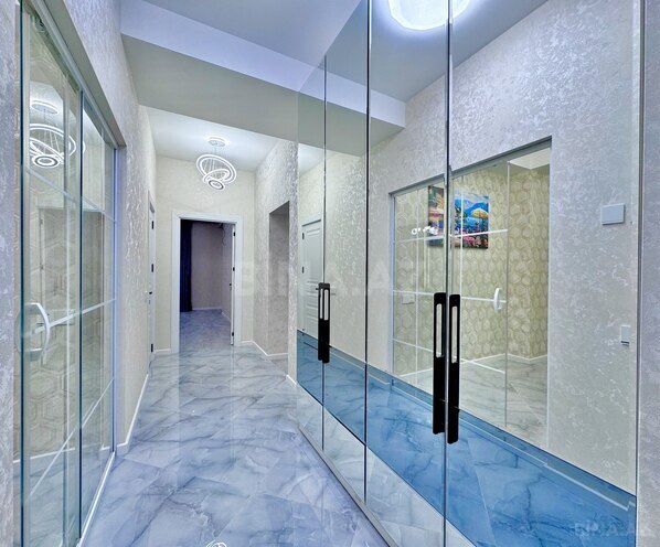 Продаётся 2-комн. новостройка 70 м², м. Кара Караев, photo 19 from 24