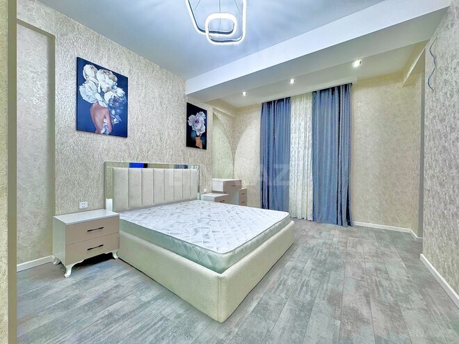 Продаётся 2-комн. новостройка 70 м², м. Кара Караев, photo 7 from 24