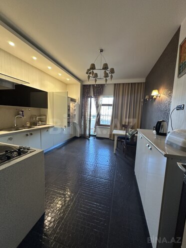 Satılır 4 otaqlı yeni tikili 202 m², Sahil m., photo 12 from 23