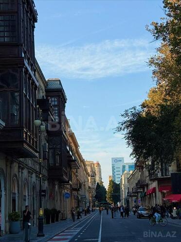 Satılır 6 otaqlı köhnə tikili 365 m², İçəri Şəhər m., photo 21 from 29