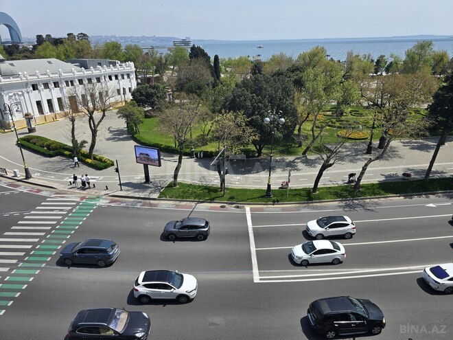 Satılır 6 otaqlı köhnə tikili 365 m², İçəri Şəhər m., photo 7 from 29