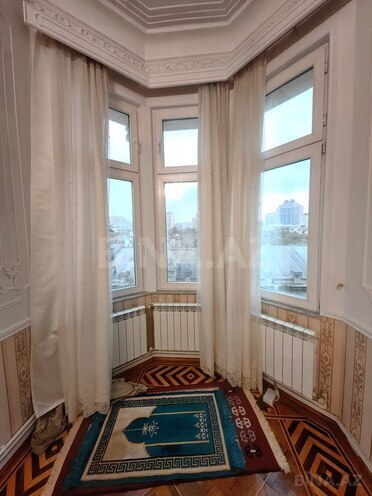 Продаётся 8-комн. вторичка 300 м², м. Сахил, photo 16 from 31