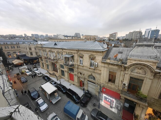 Продаётся 8-комн. вторичка 300 м², м. Сахил, photo 8 from 31