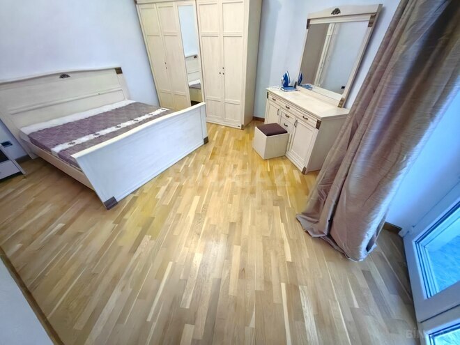 Продаётся 8-комн. вторичка 300 м², м. Сахил, photo 24 from 31