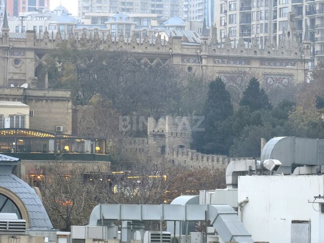 Продаётся 8-комн. вторичка 300 м², м. Сахил, photo 28 from 31