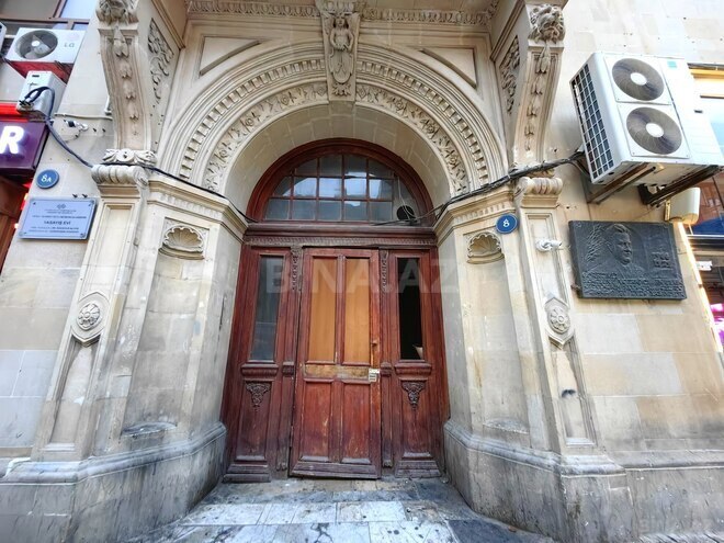 Продаётся 8-комн. вторичка 300 м², м. Сахил, photo 30 from 31