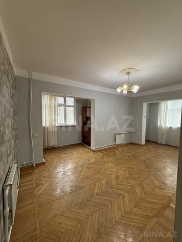 Продаётся 1-комн. вторичка 45 м², м. Азадлыг проспекти, photo 1 from 13