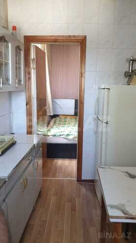 Продаётся 2-комн. вторичка 45 м², м. Иншаатчылар, photo 10 from 17