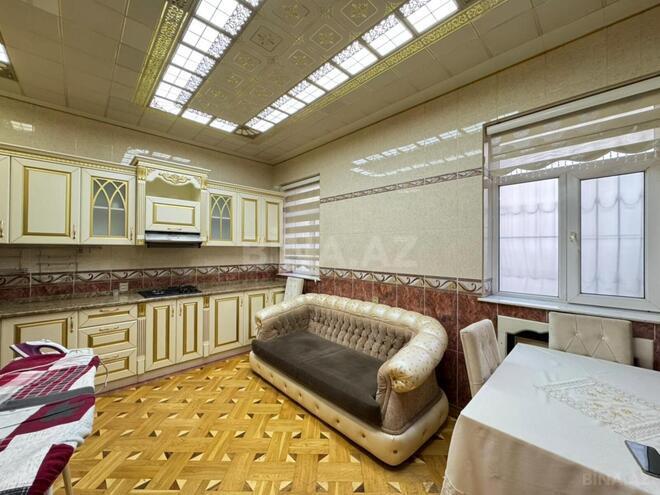 Satılır 6 otaqlı həyət evi/bağ evi 400 m², İnşaatçılar m., photo 19 from 32